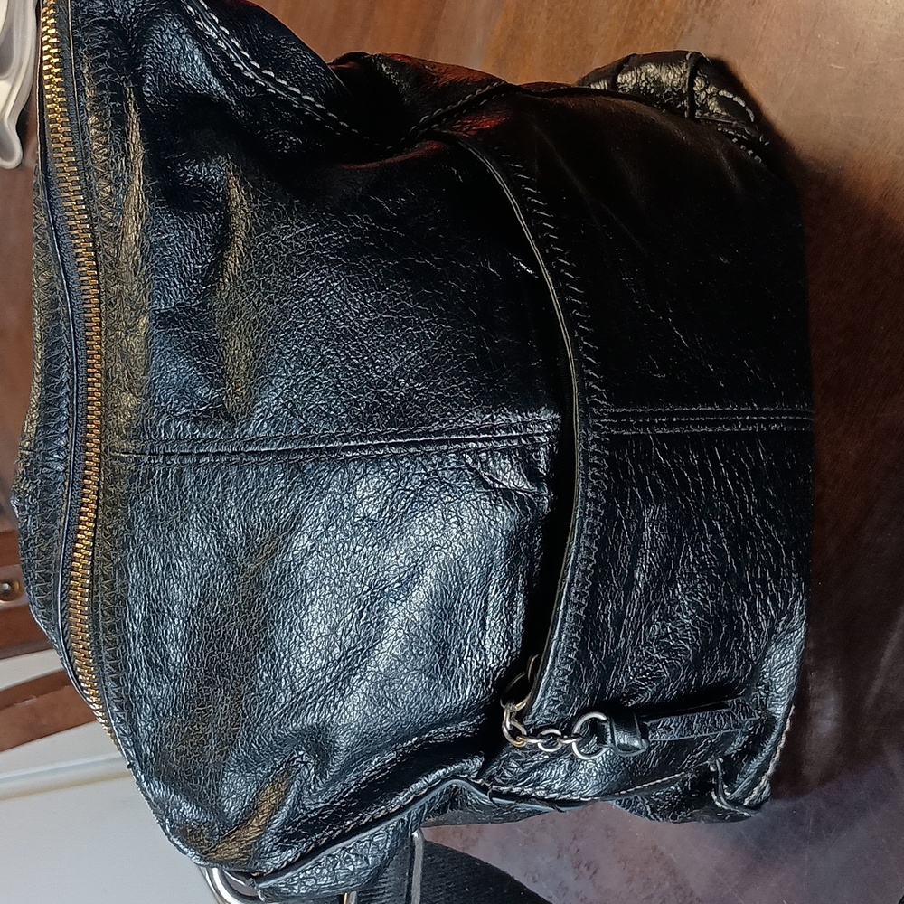 The Sak Black Soft Leather Crossbody Handbag W/ Pink & Green Lining
